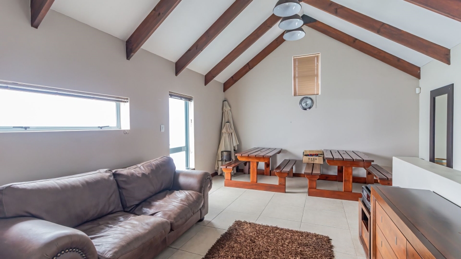 4 Bedroom Property for Sale in Blue Lagoon Western Cape